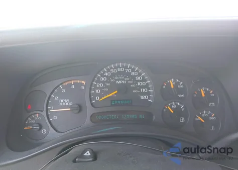 2003 Chevrolet Silverado 2500Hd Ls z USA, uszkodzony, nr VIN 1GCHK29173E152224